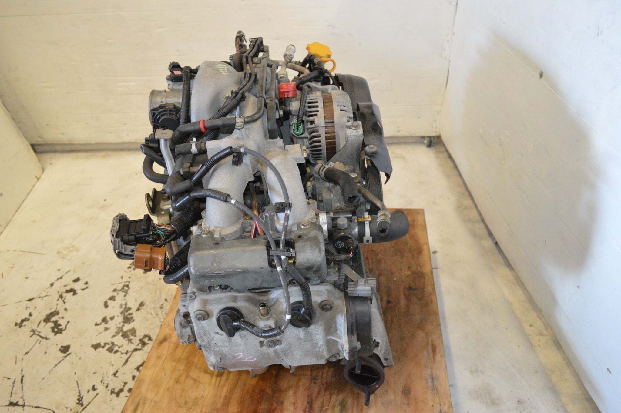 2000 – 2005 SUBARU IMPREZA EJ25 SOHC 2.5L NON-TURBO 4 CYLINDER JDM IMPORTED ENGINE