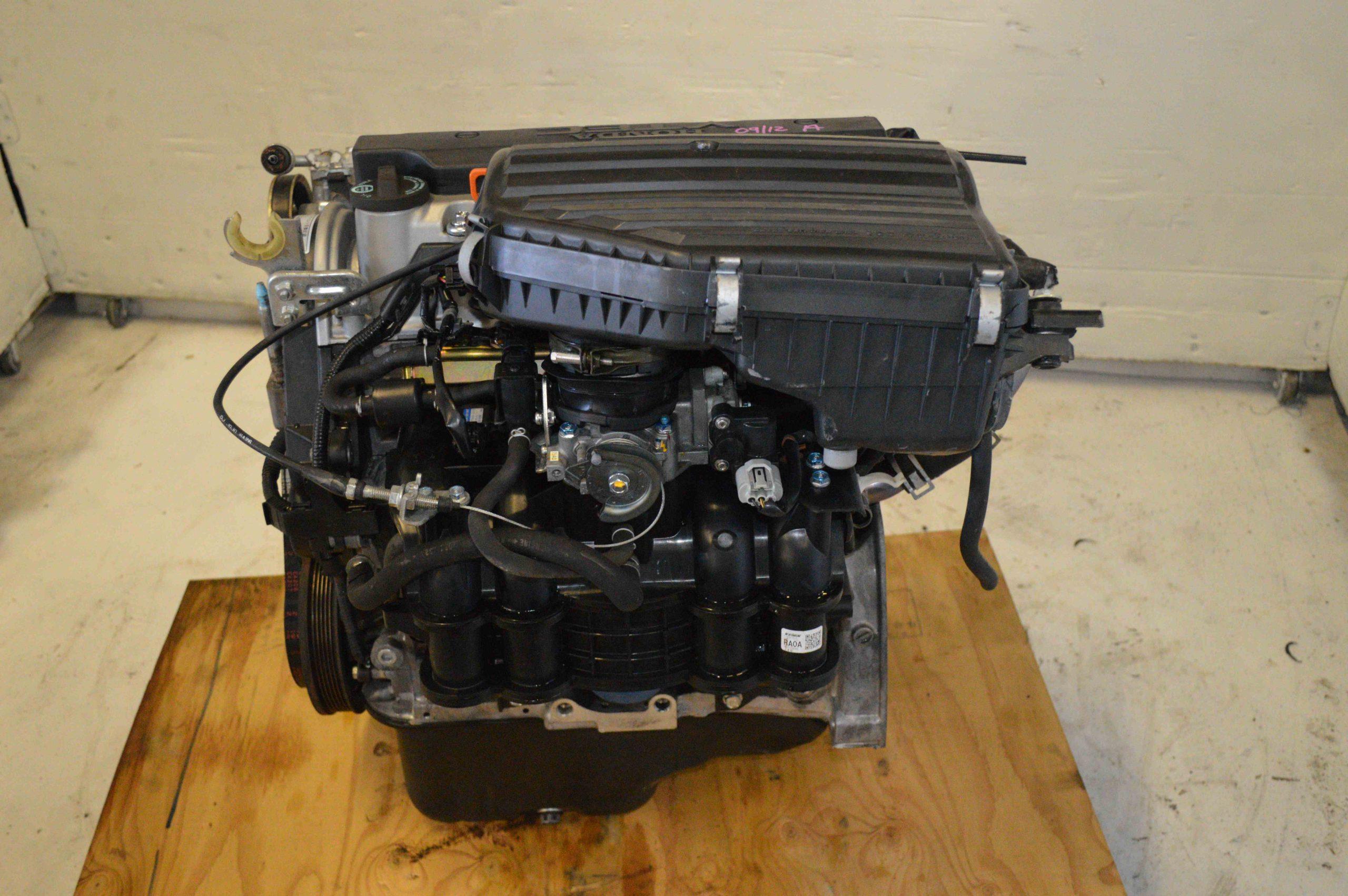 2001-2002-2003-2004-2005 HONDA CIVIC 1.7L V-TEC ENGINE JDM D17A.