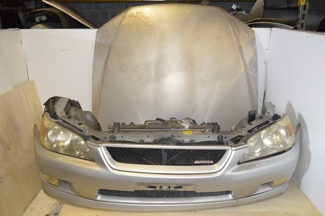 JDM TOYOTA ALTEZZA FRONT END 2000 – 2005 LEXUS IS300
