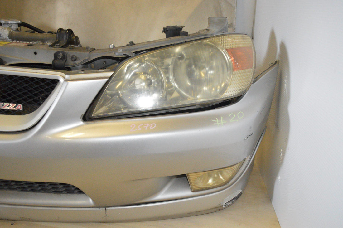 JDM TOYOTA ALTEZZA FRONT END 2000 – 2005 LEXUS IS300