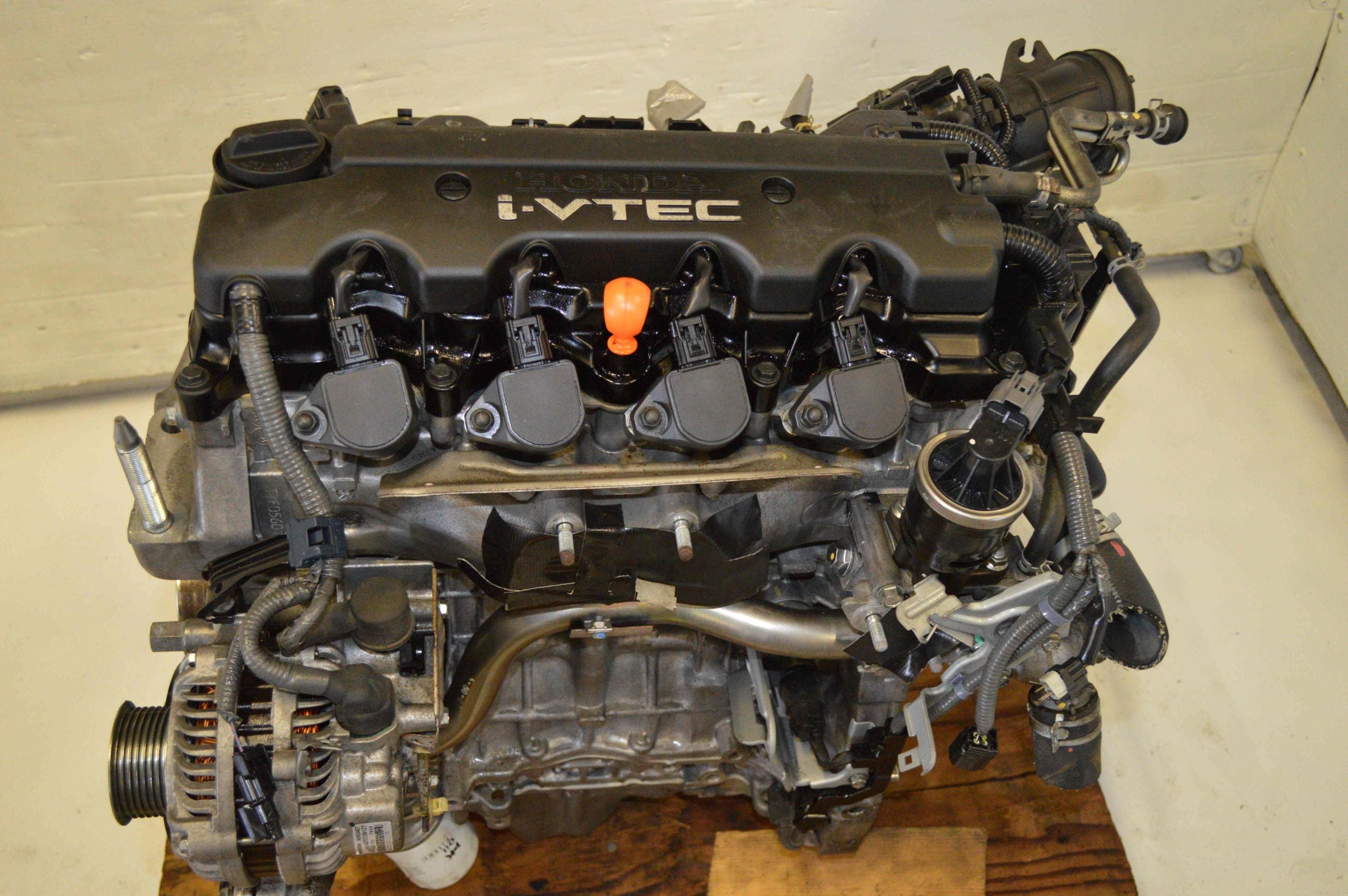 2006-2007-2008-2009-2010-2011 HONDA CIVIC 1.8L ENGINE JDM R18A.